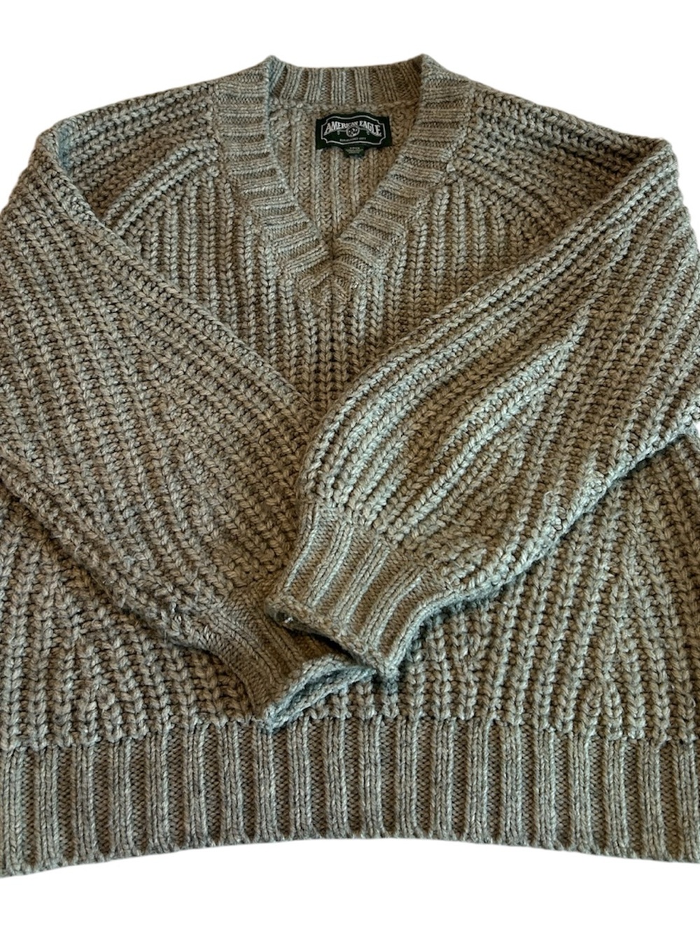 American Eagle Outfitters V-Neck Chunky Knit Sweater - Picture 2 of 7